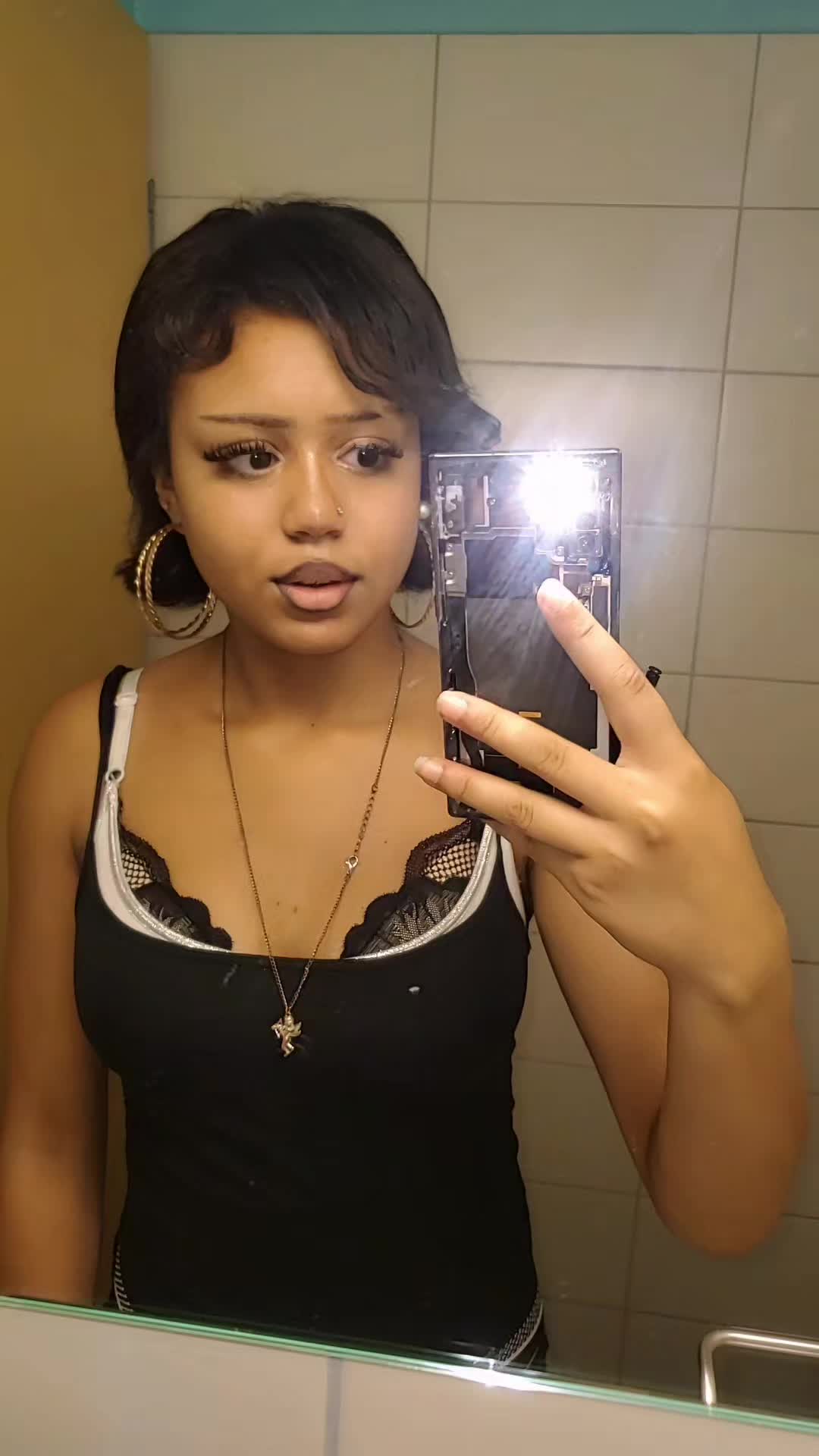 @Rena
