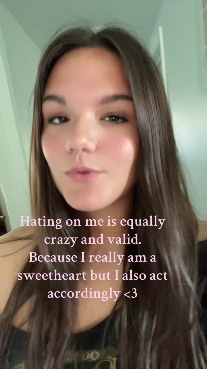 @Chlo <3