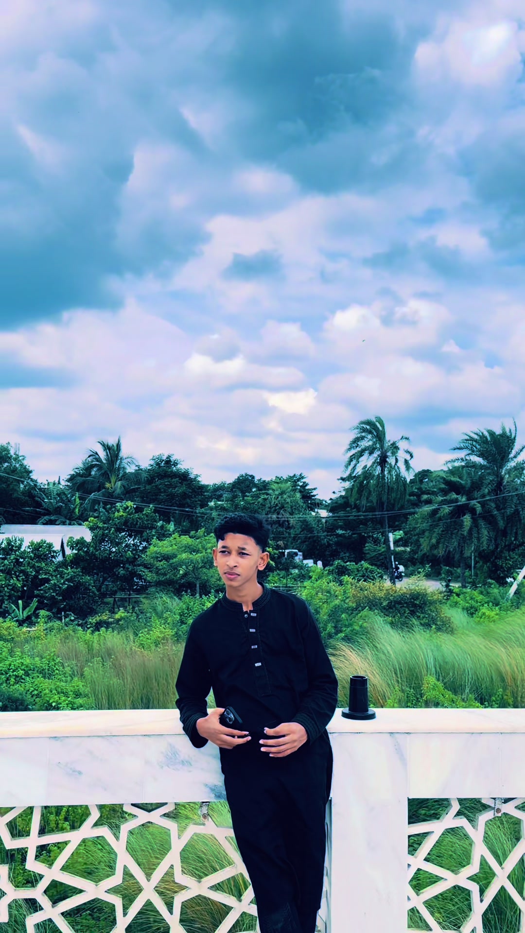 @MINHAJ 💫