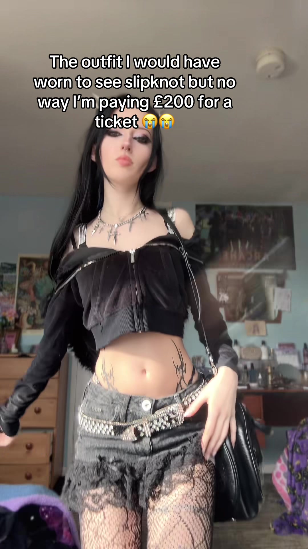 @_theaaa_