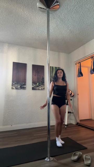 @privatebella.22