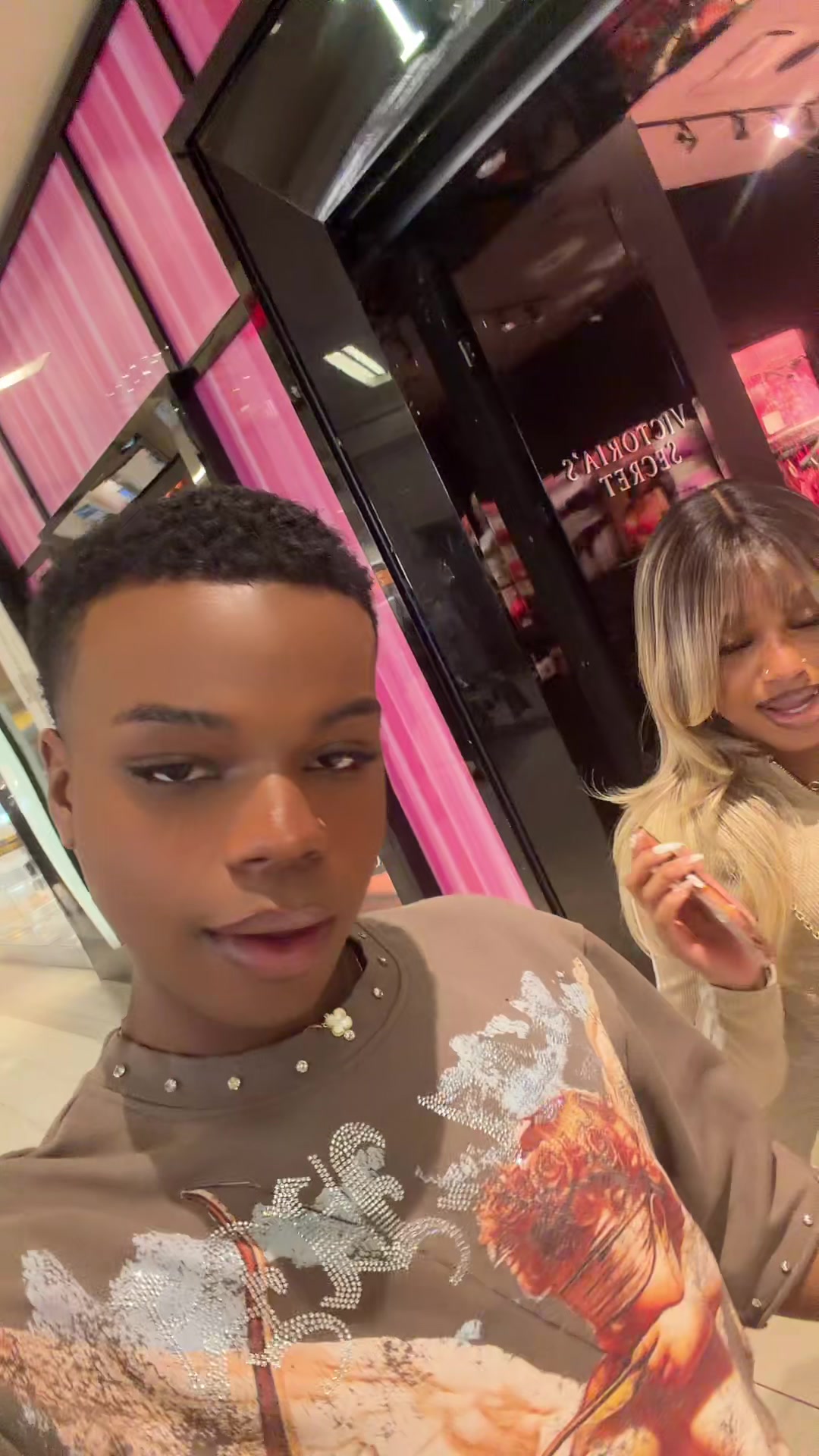 @JESSE 🧑🏽&zwj;🎤