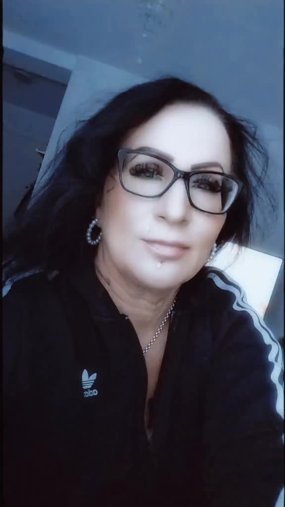@uskotoivorakkaus