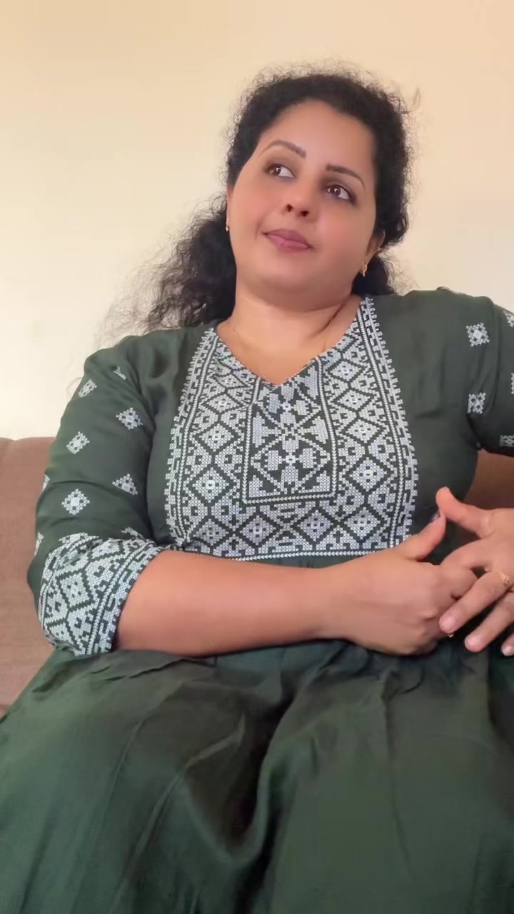 @Tharshi Priya