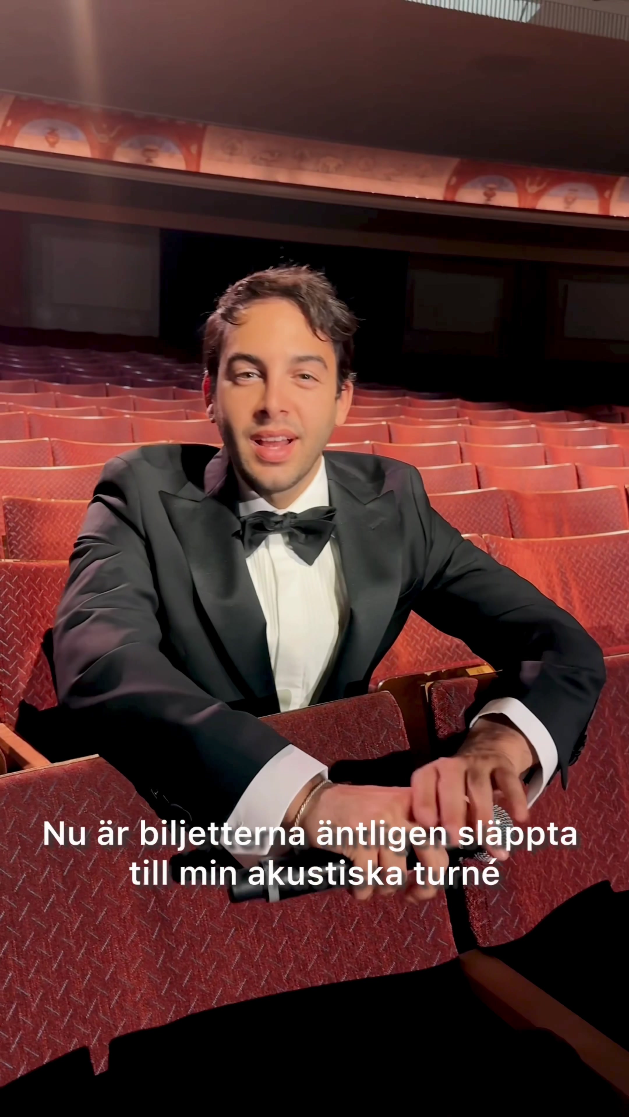 @Darin