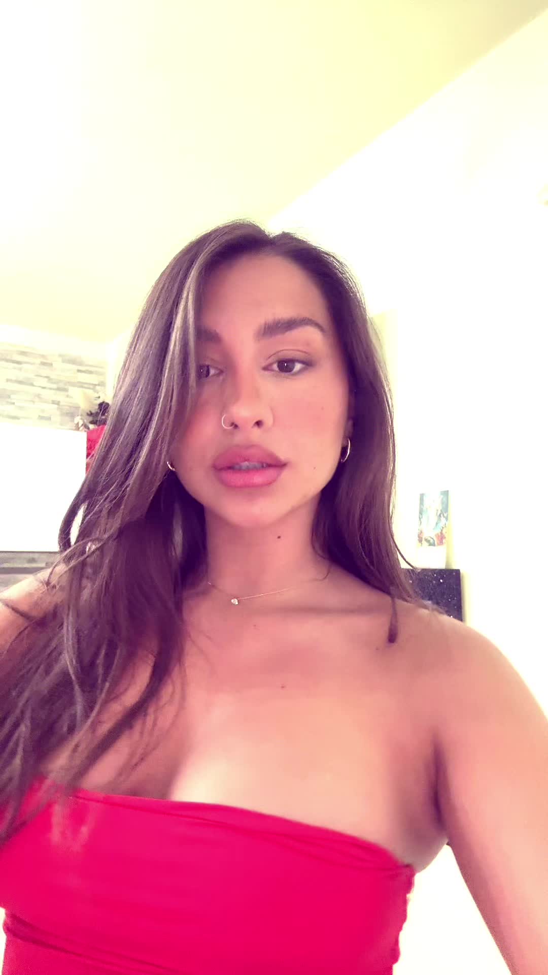 @canirebecca