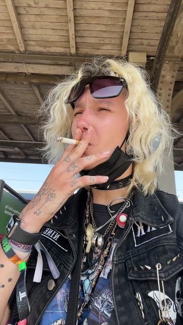 @Daydreamg1rl