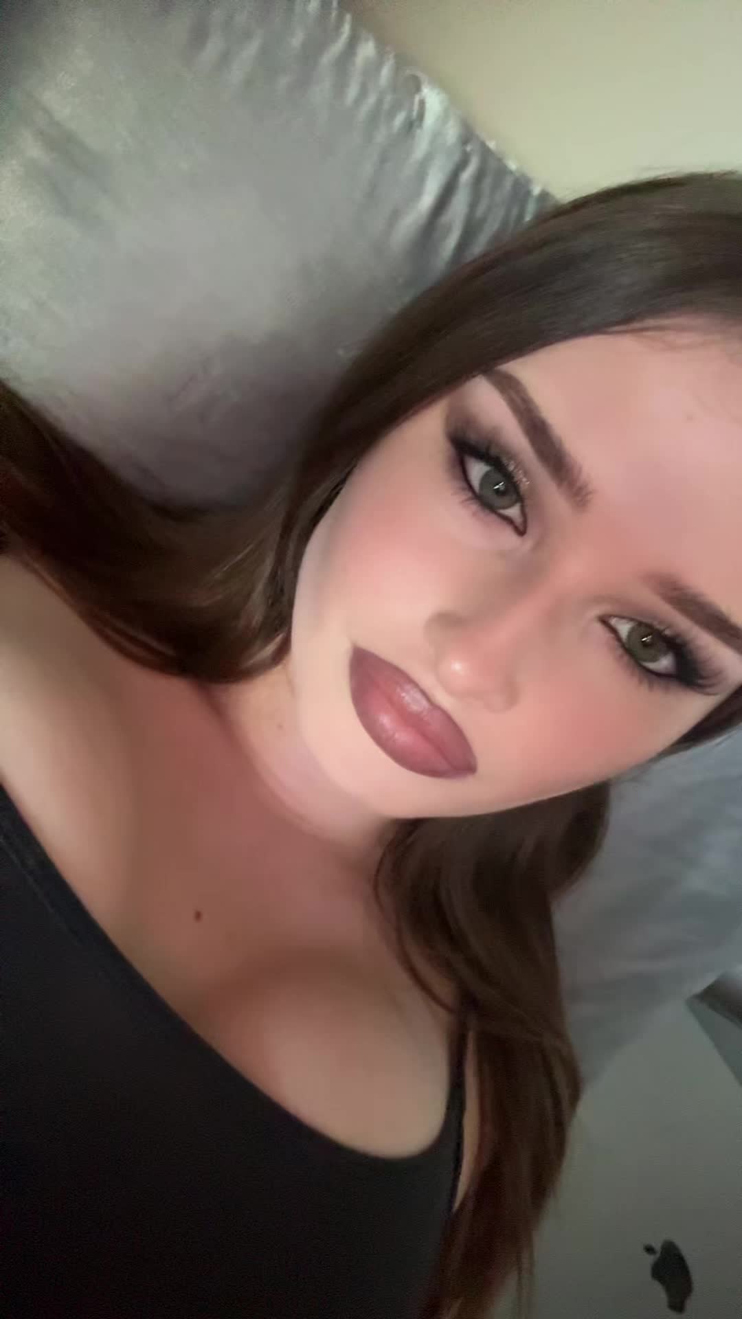 @‧₊˚ ཐི⋆ 𝓢𝓐𝓑𝓡𝓘𝓝𝓐 ⋆ཋྀ ˚₊‧