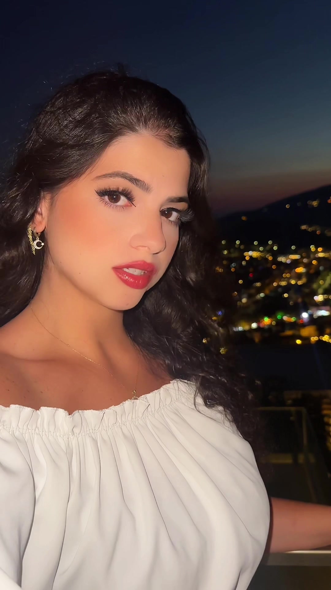 @Tugce Demir