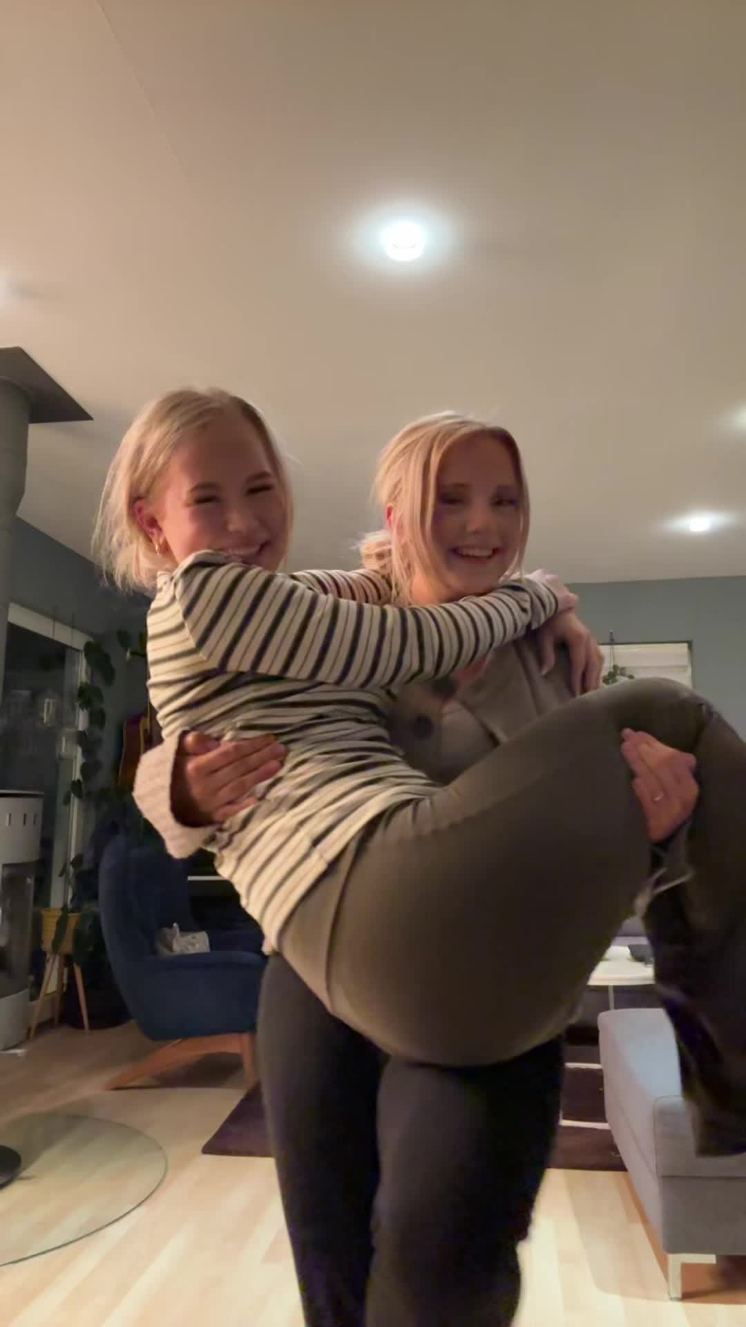 @NINNI R&Oslash;IN&Aring;S WETRHUS