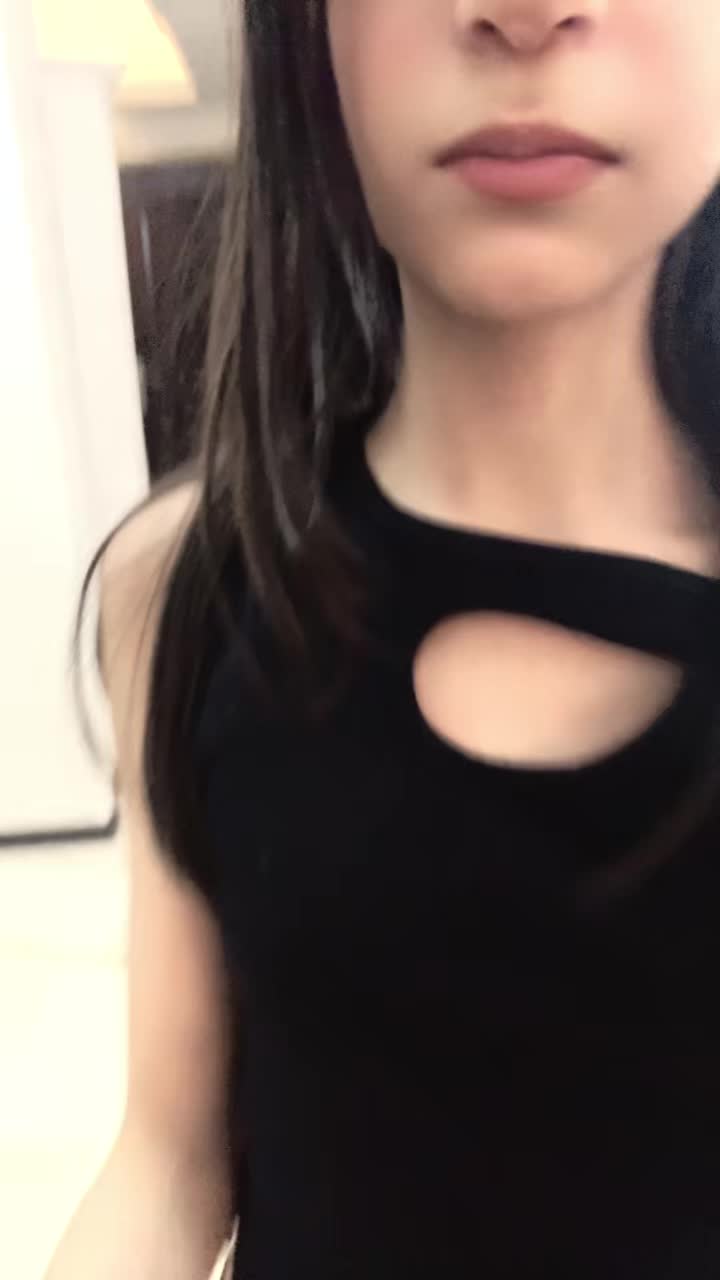 @Parnia_Sara