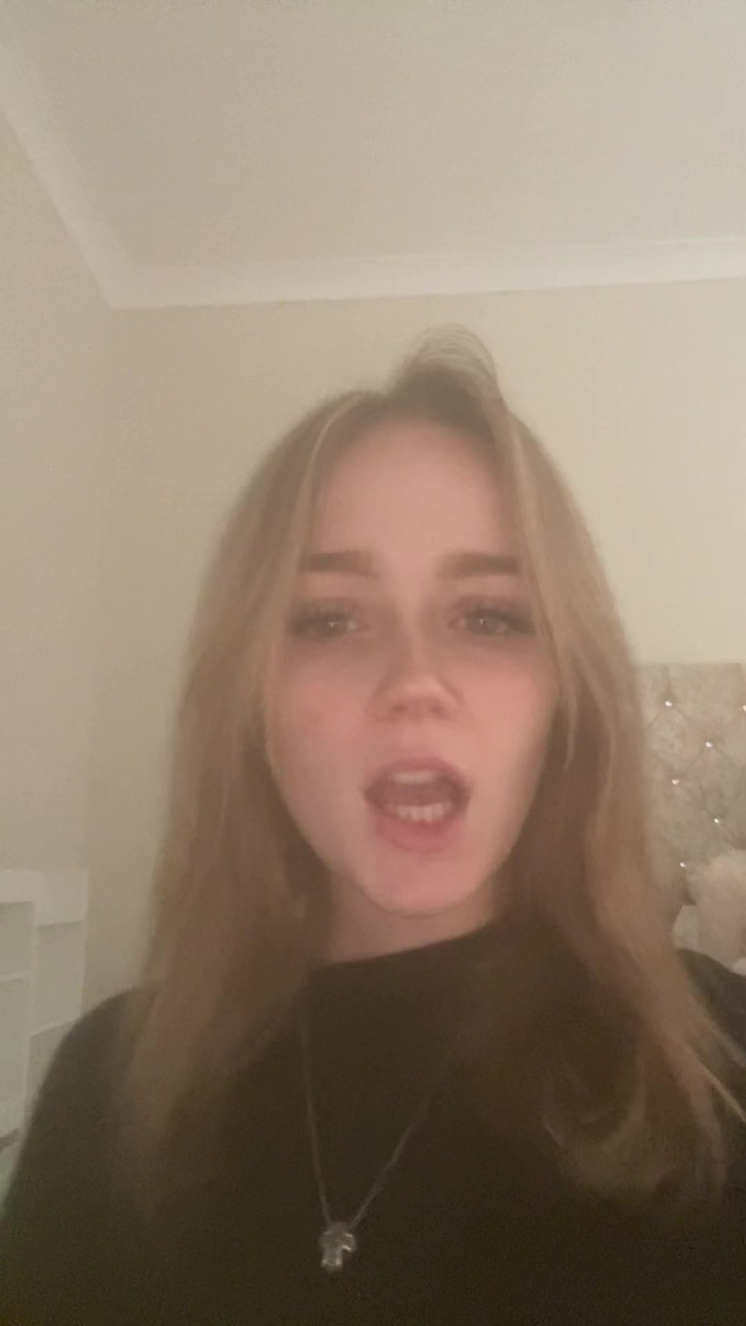 @𝒹𝒶𝓃𝒾ℯ𝓁𝓁ℯ
