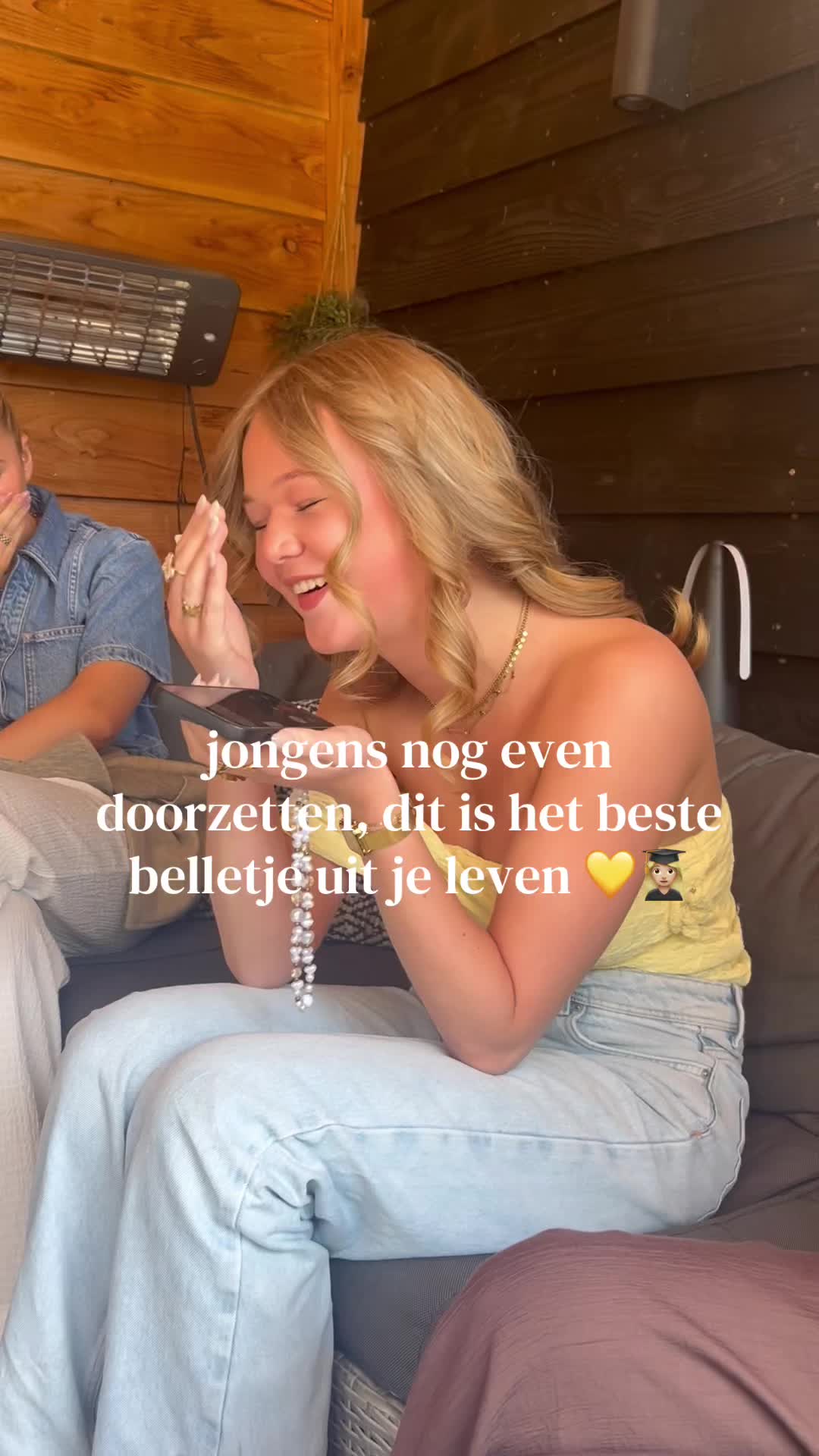 @𝐒𝐚𝐧𝐧𝐞🌞🌺🍸