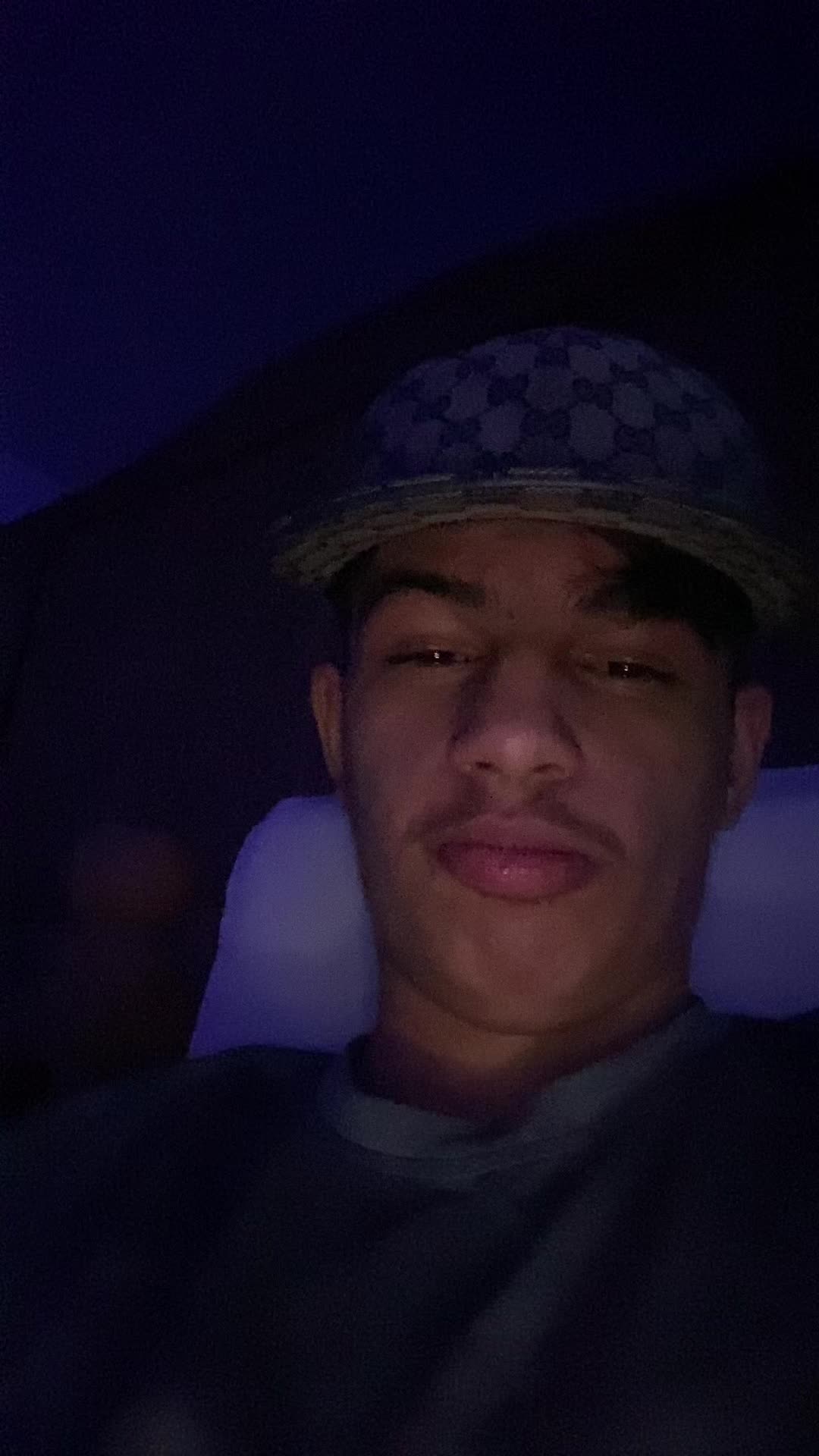 @𝓜𝓲𝓷𝓲 𝓝2𝓴🌴