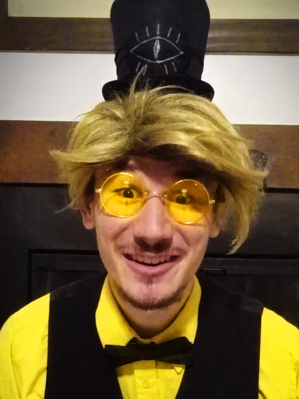 @Sam (SamulationCosplay)