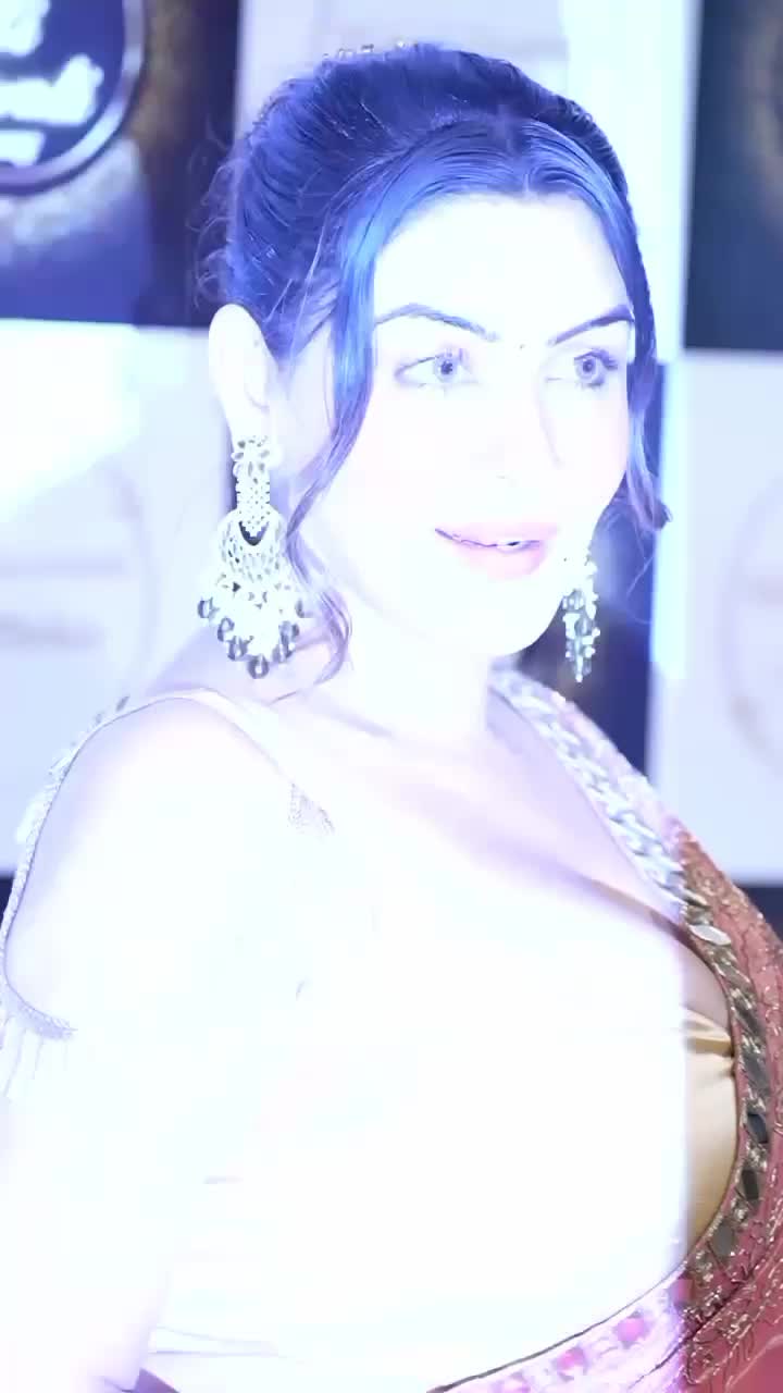 @yamini Malhotra cute girl