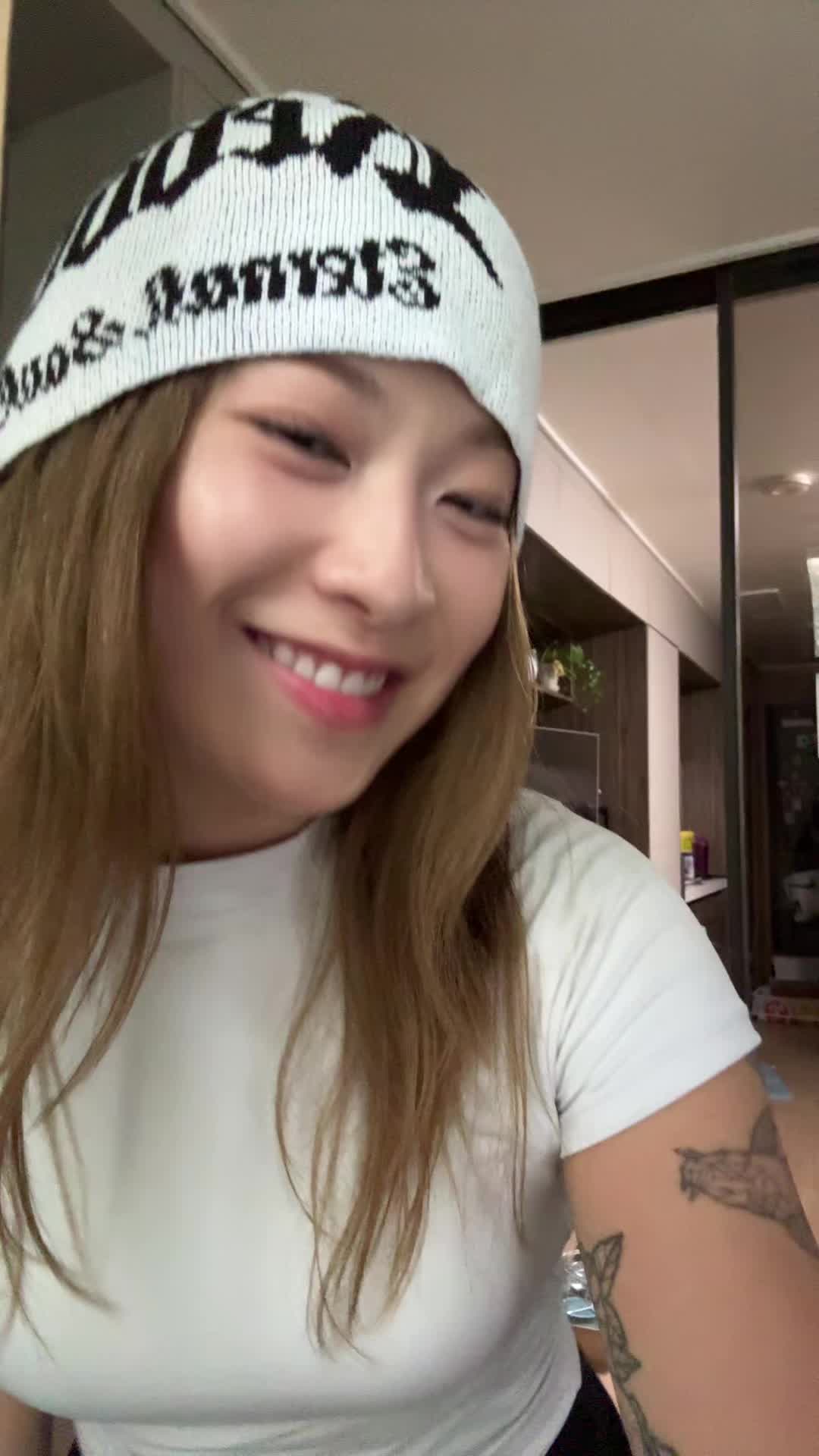 @Wooj