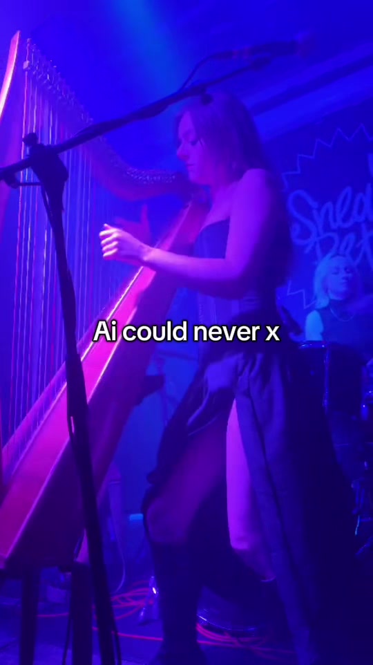 @DARA DUBH