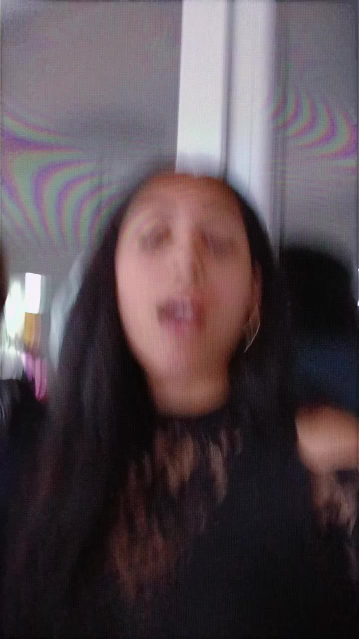 @🖤