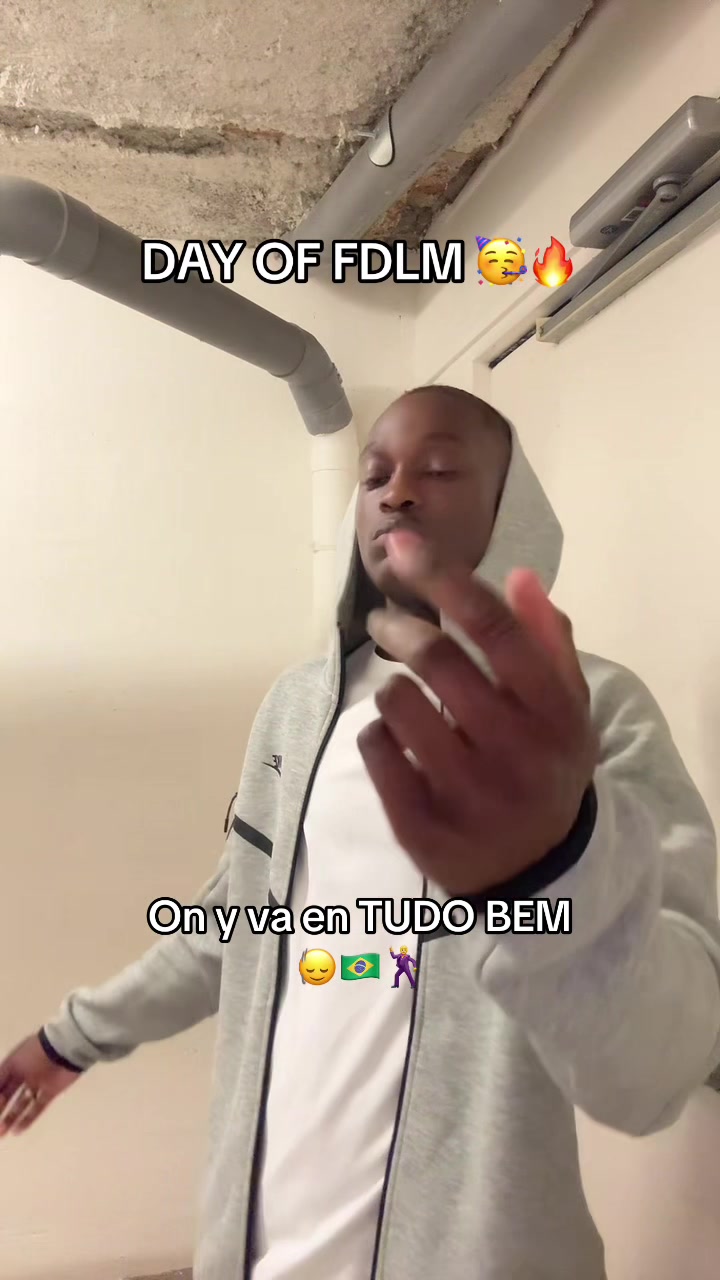 @D.Lo2sv