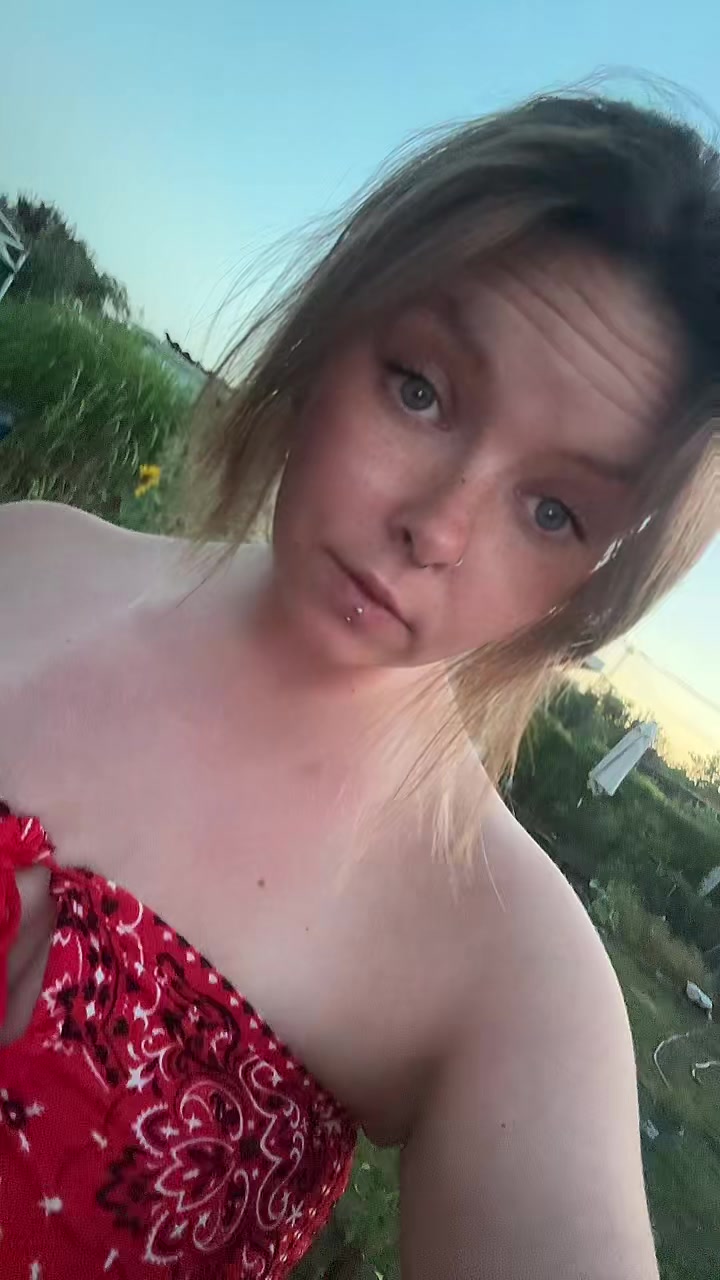 @Leksi