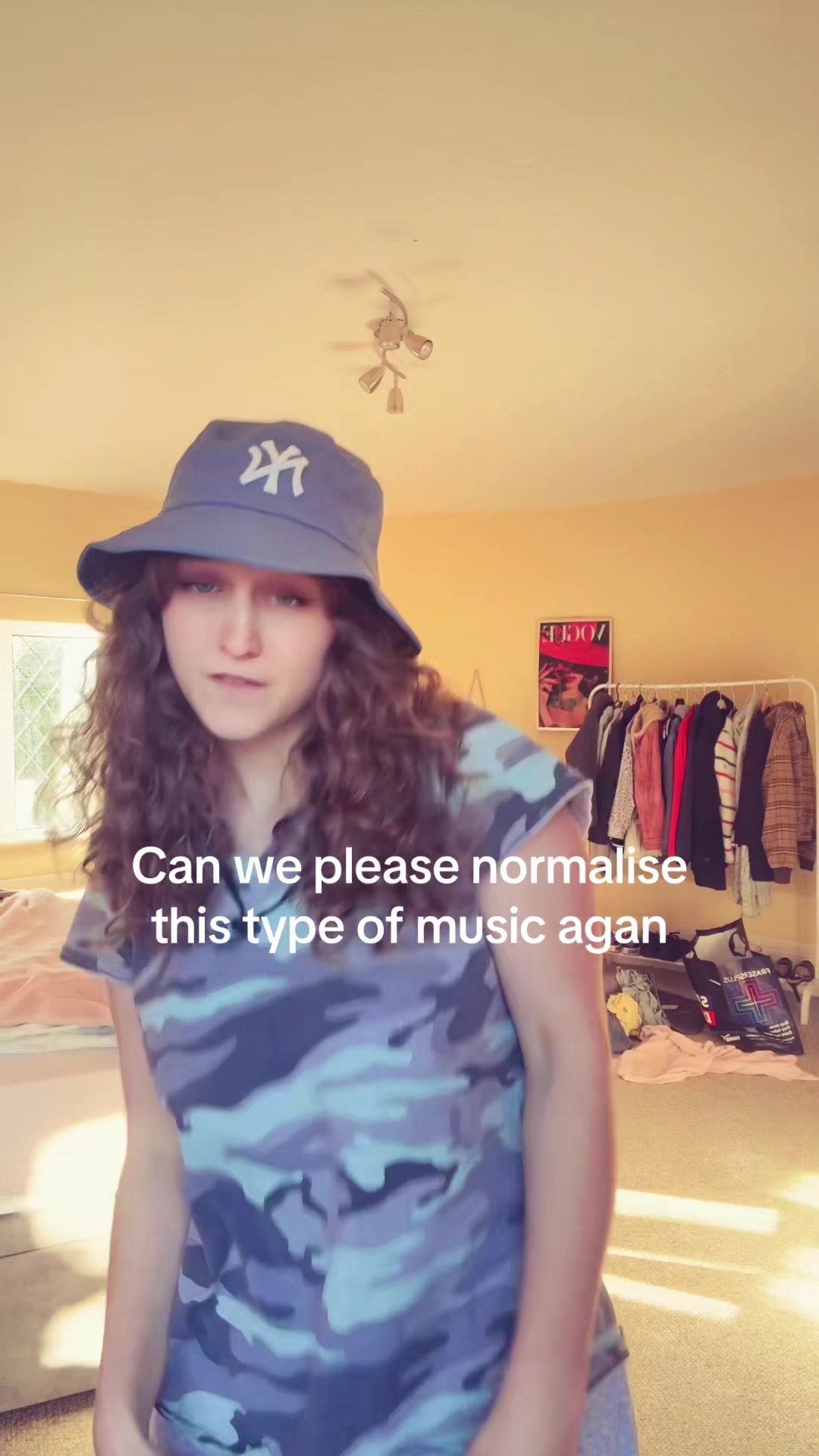 @Sophia