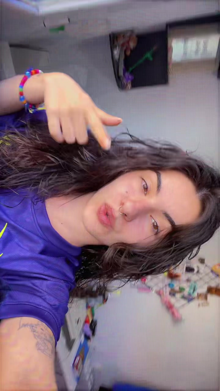 @laaurxs