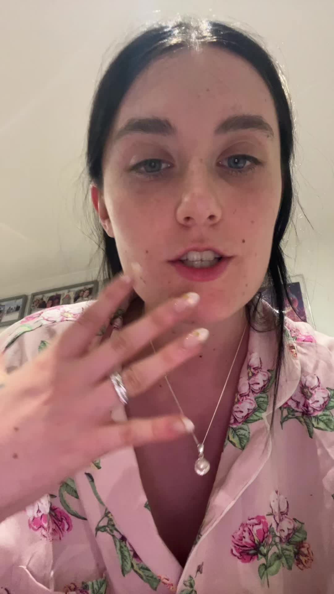 @shedeservescare