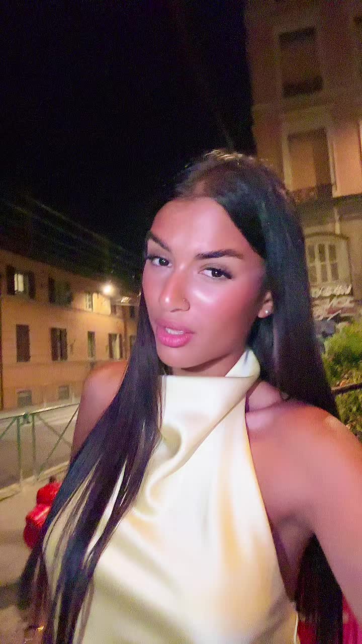 @𝐑𝐀𝐘𝐀.𝐁𝐋𝐊🥂