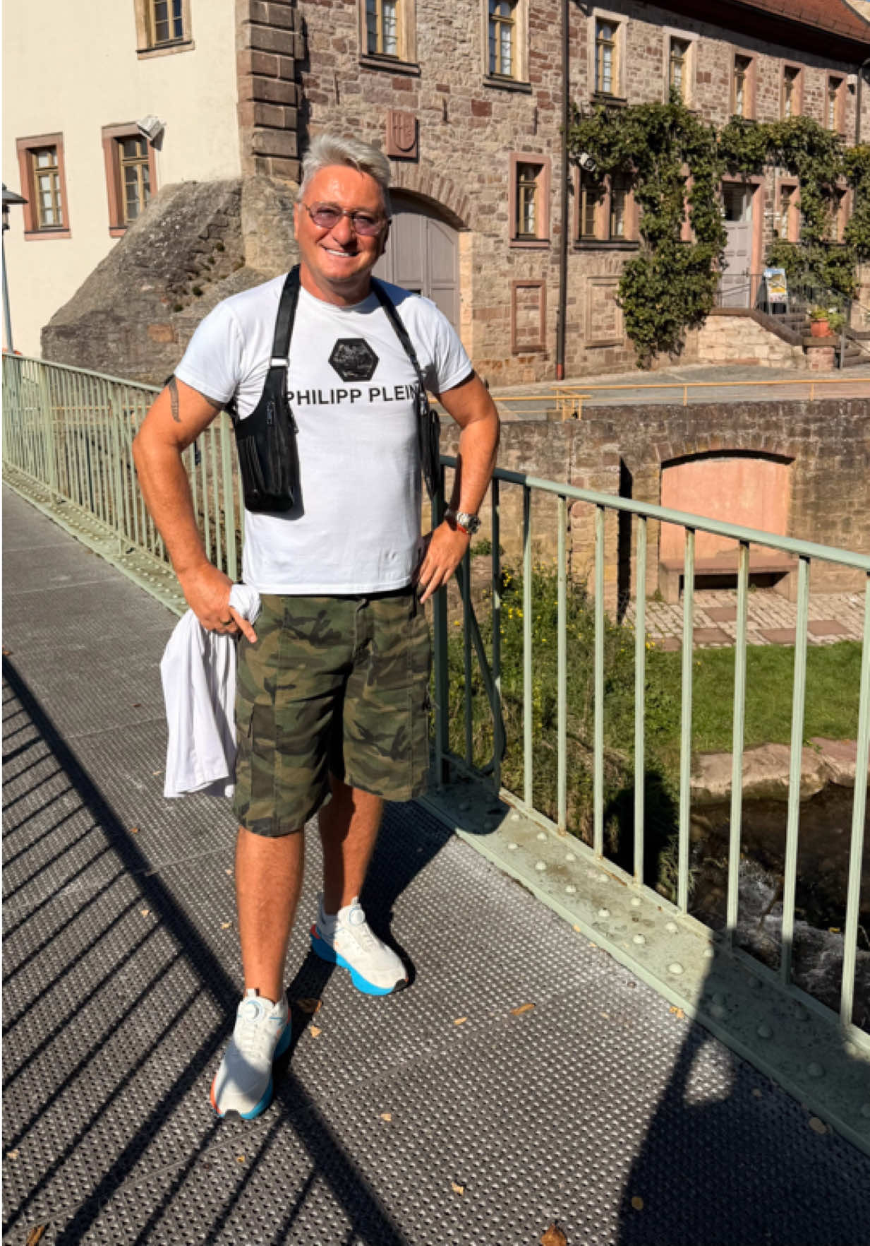 @Hubert Fella🏳️🌈