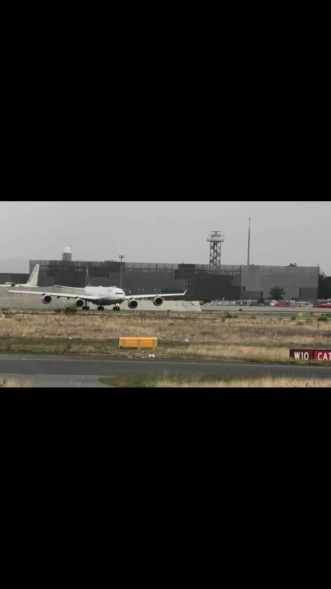 @PlanespottingFrankfurt_am_Main