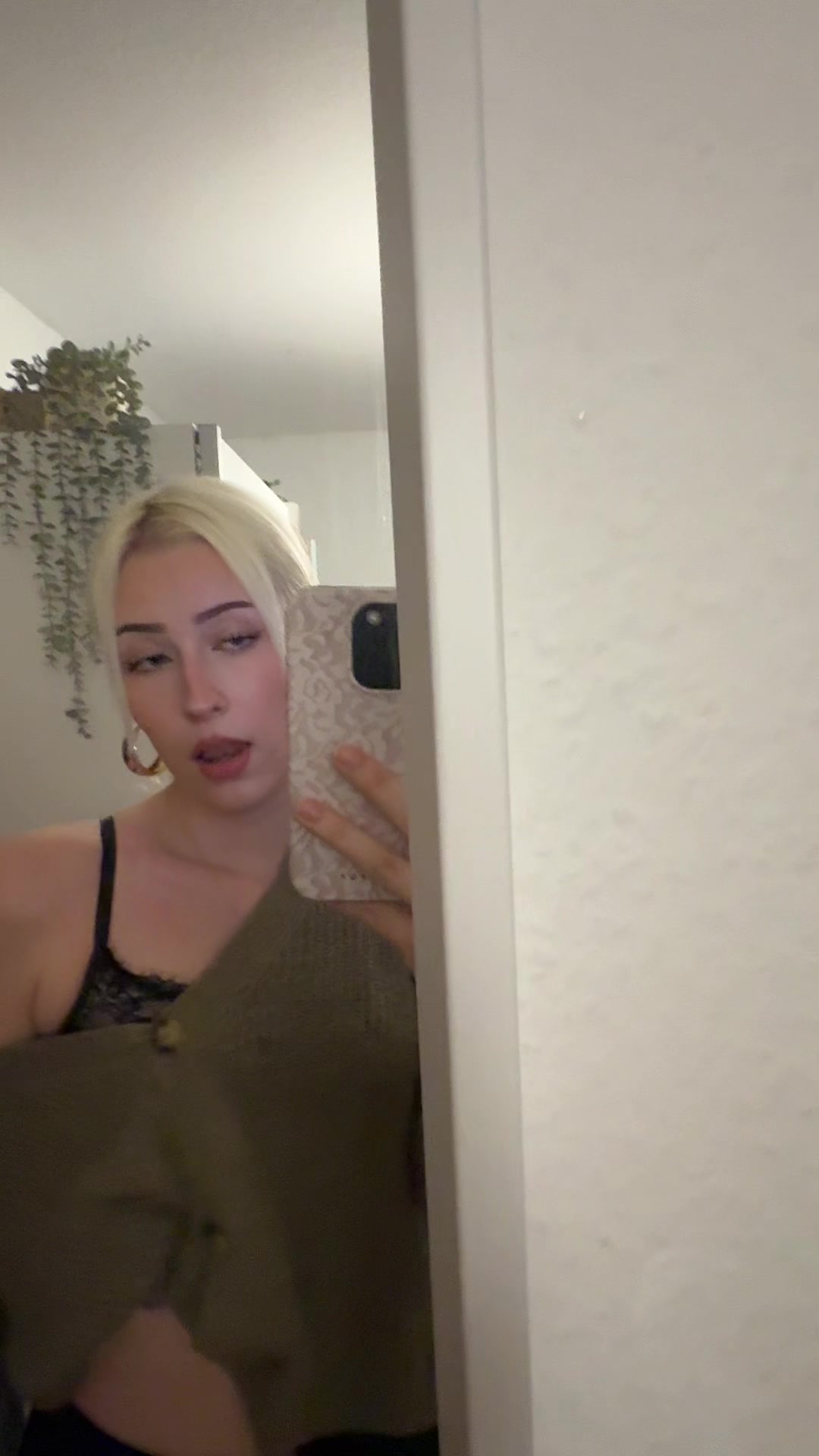@lena