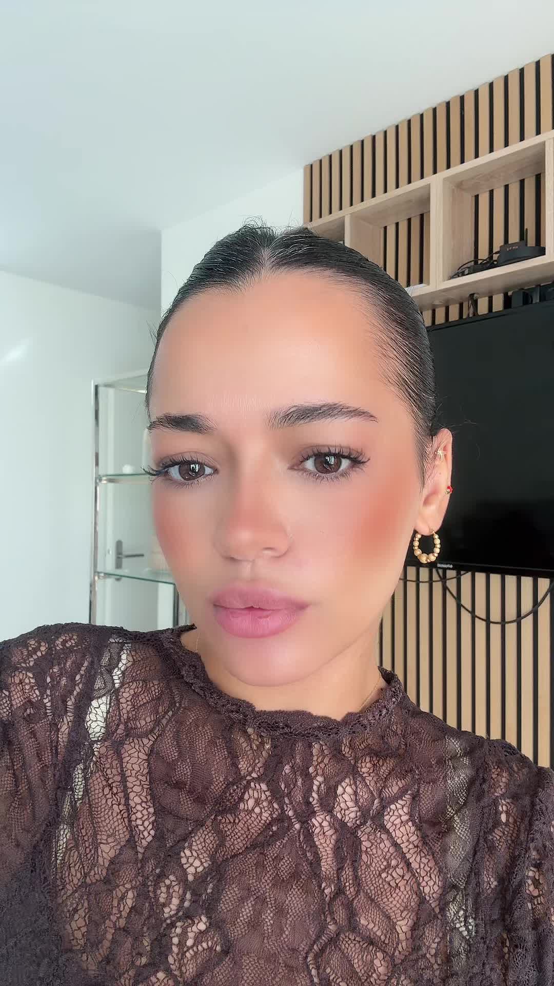 @Nina