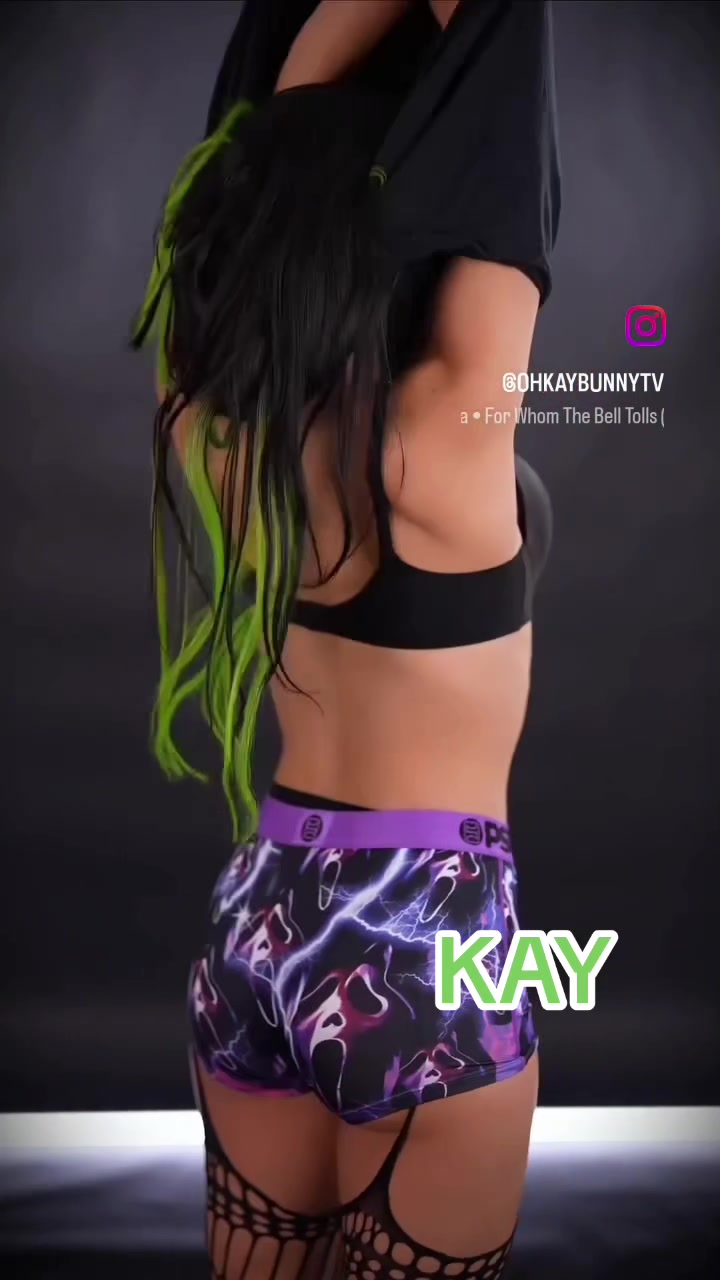 @HOT 🔥 WOMAN ON TIKTOK 🔥