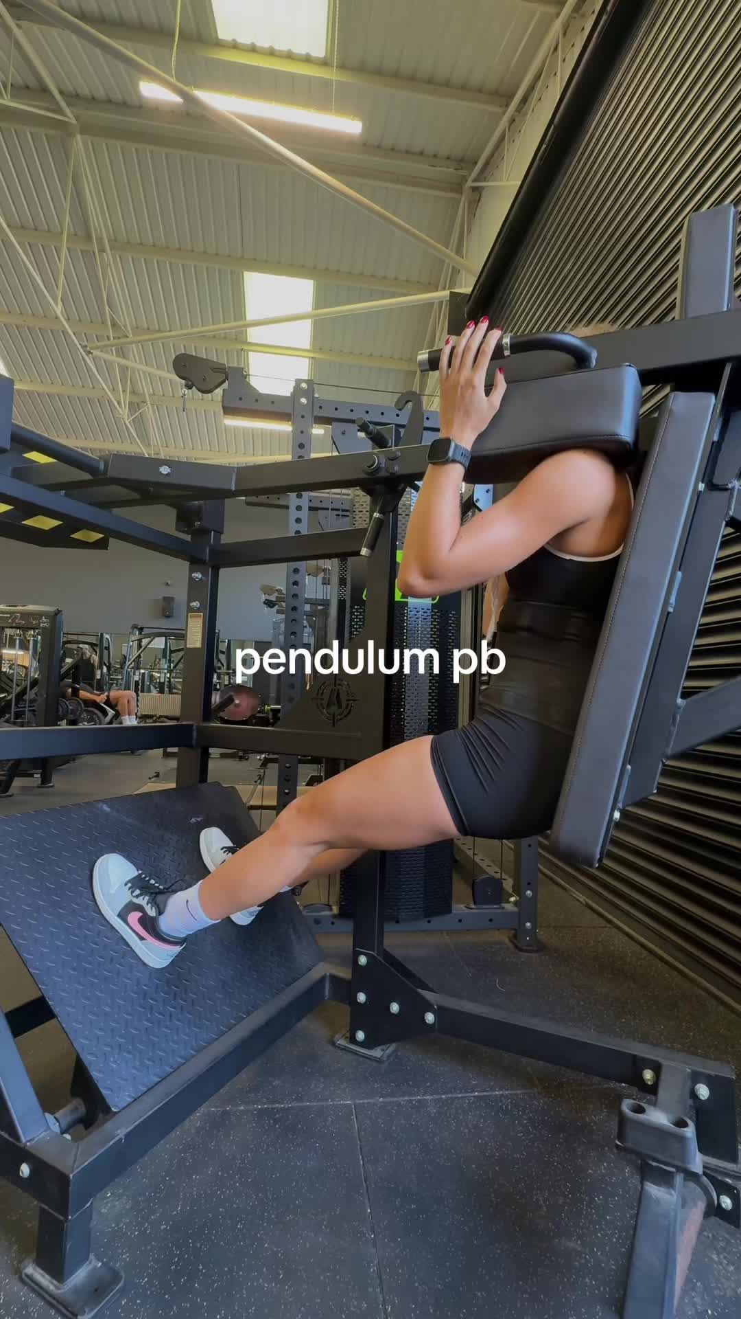 @ellourafit