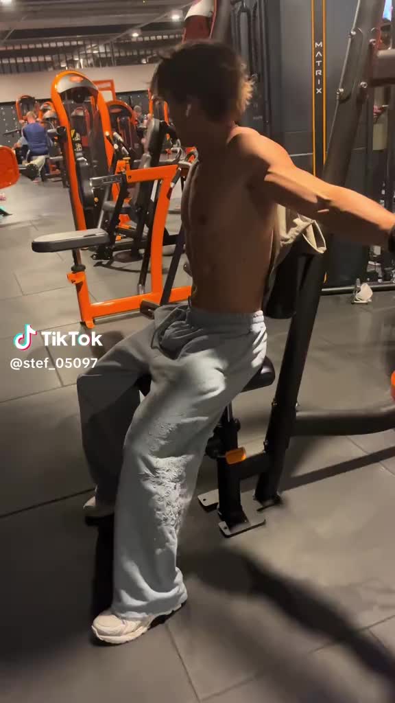 @The Fit Guys Page 🇳🇱