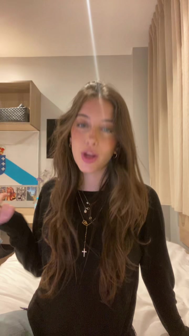 @In&eacute;s