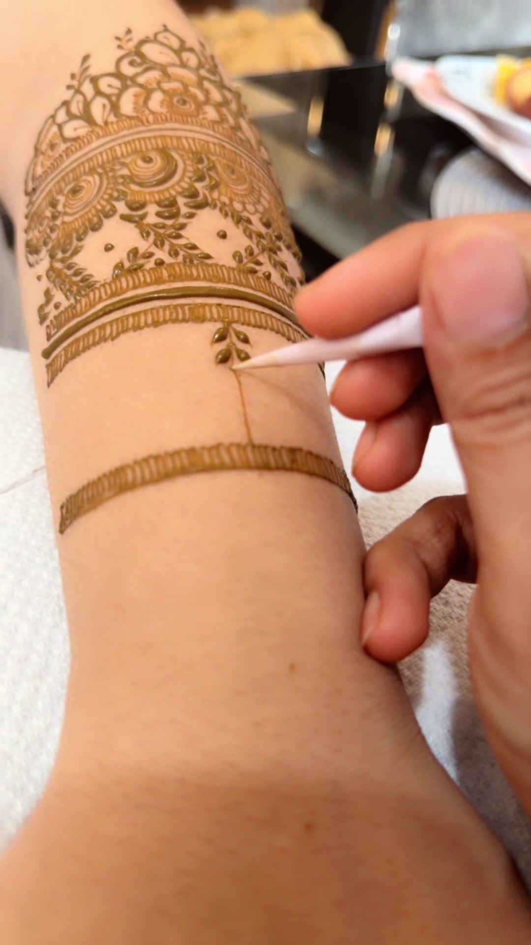@Fiza Mehndi