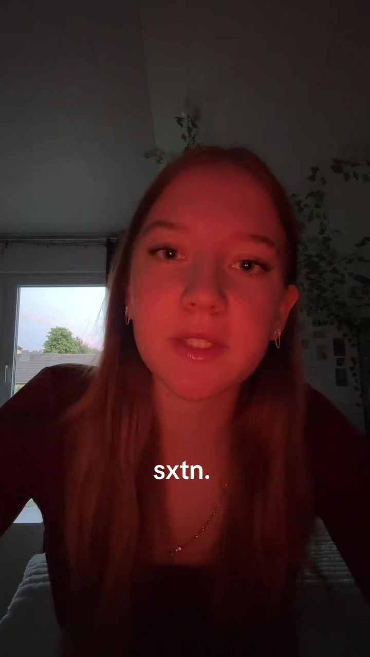 @𝐞𝗺𝗺𝐢