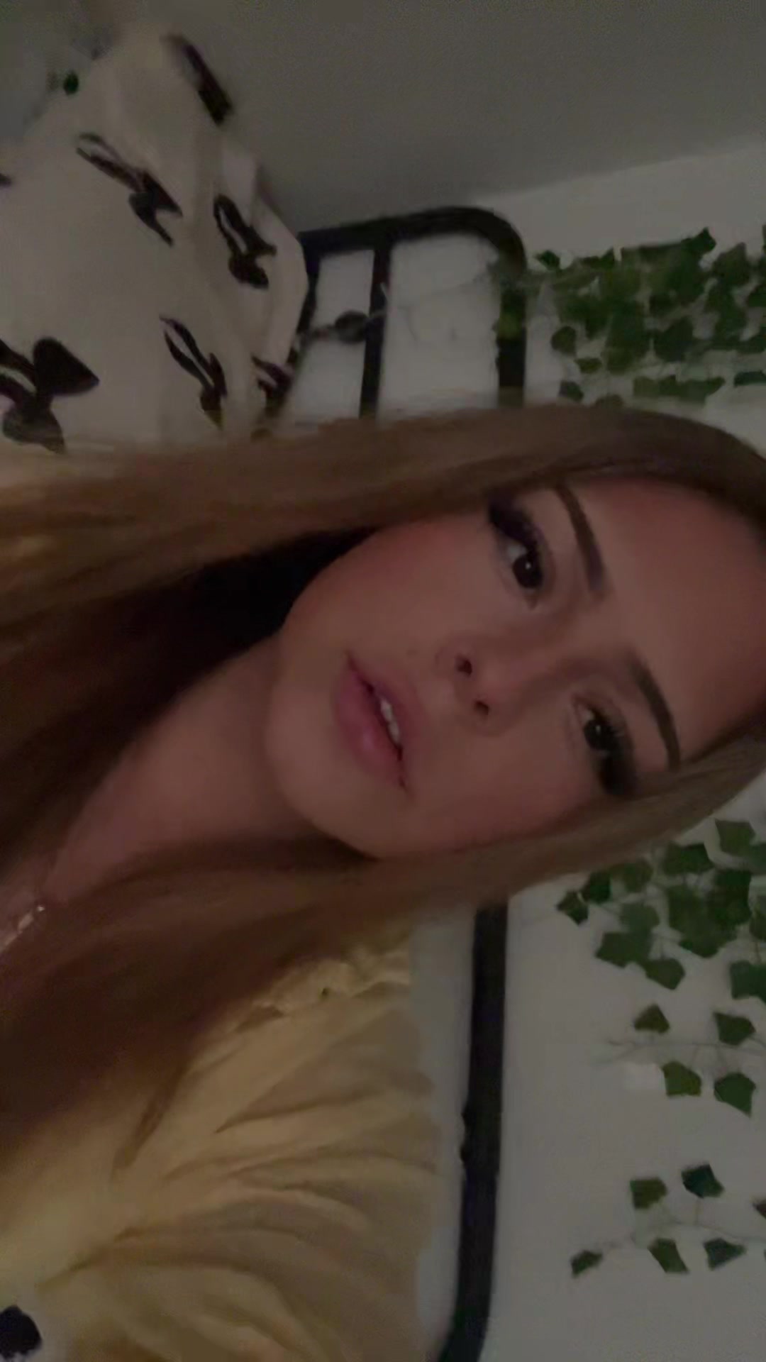 @evie.mayspam.x