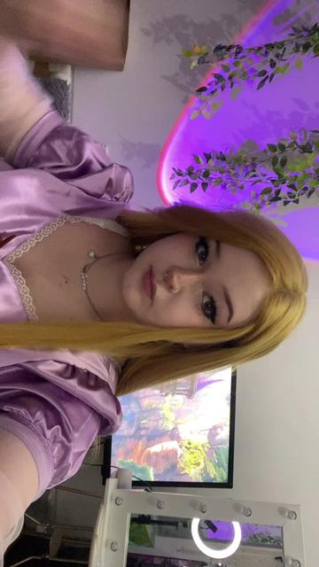 @Indu🌙🫧