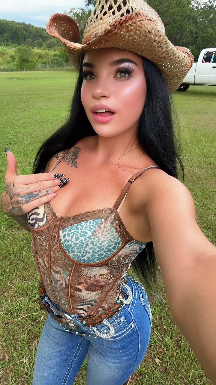 @Tatted Chelsea🖤