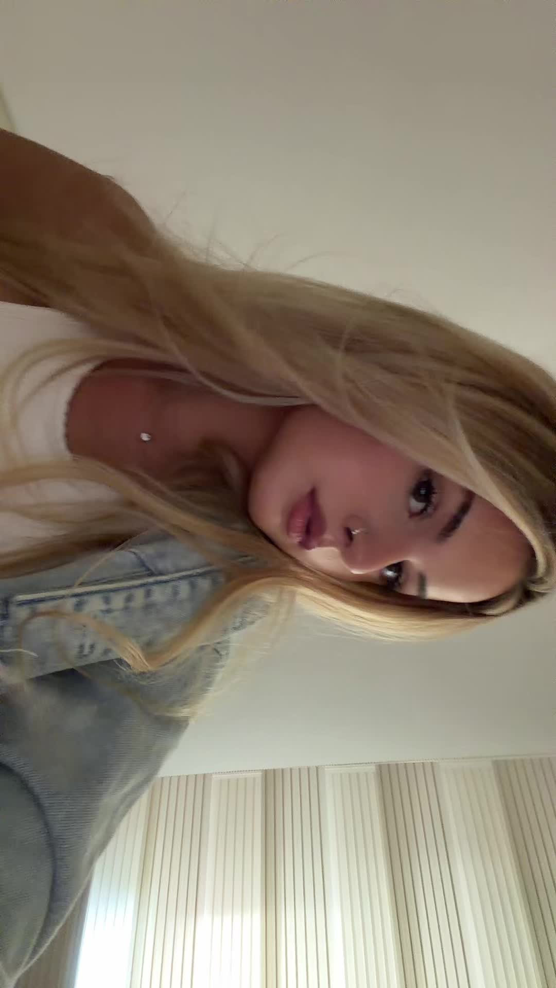 @andrea.jlc