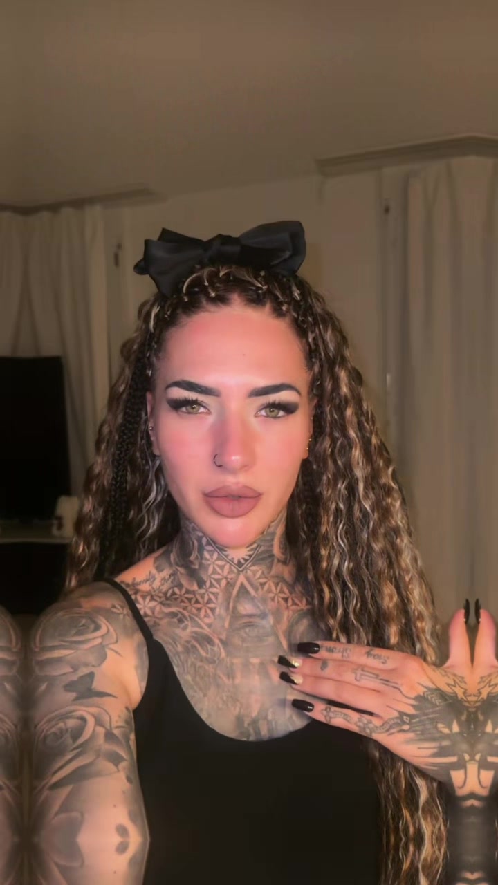 @🙈