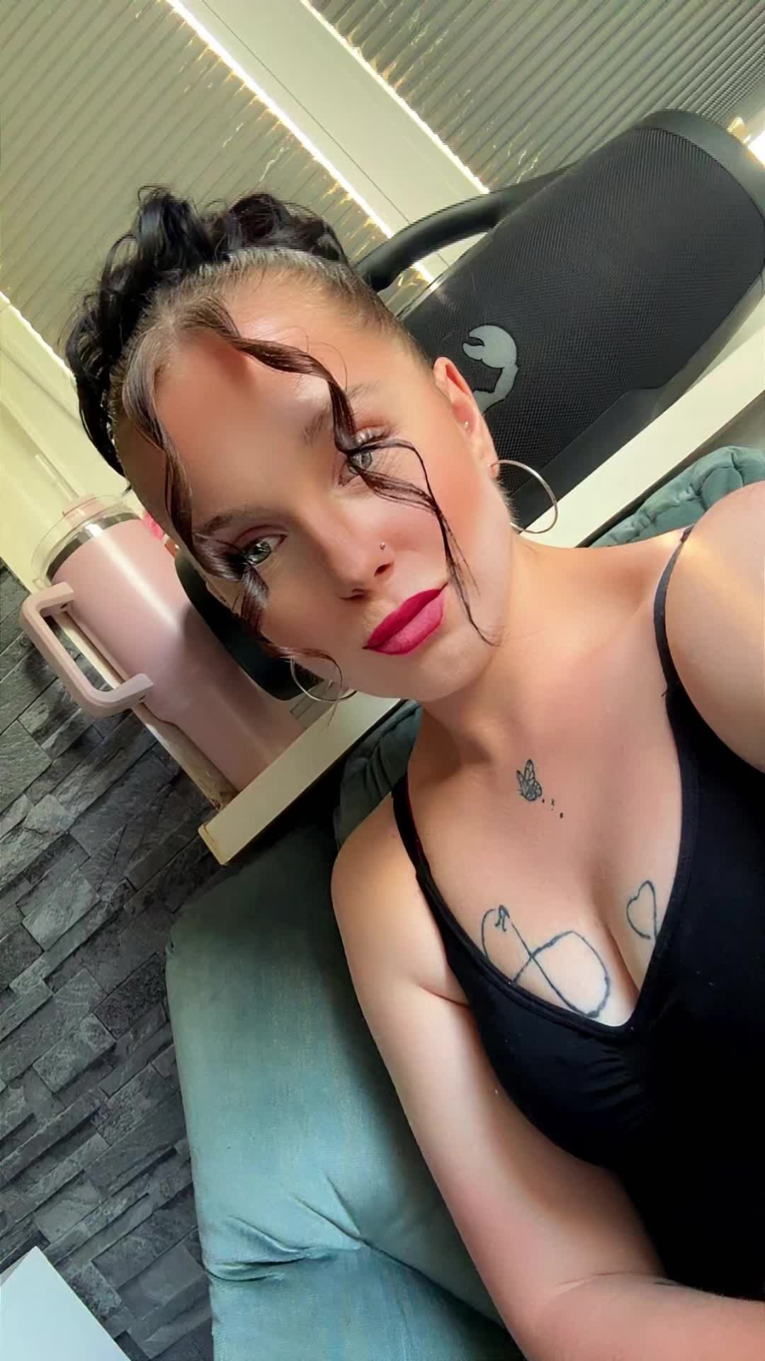 @jessikasikora2