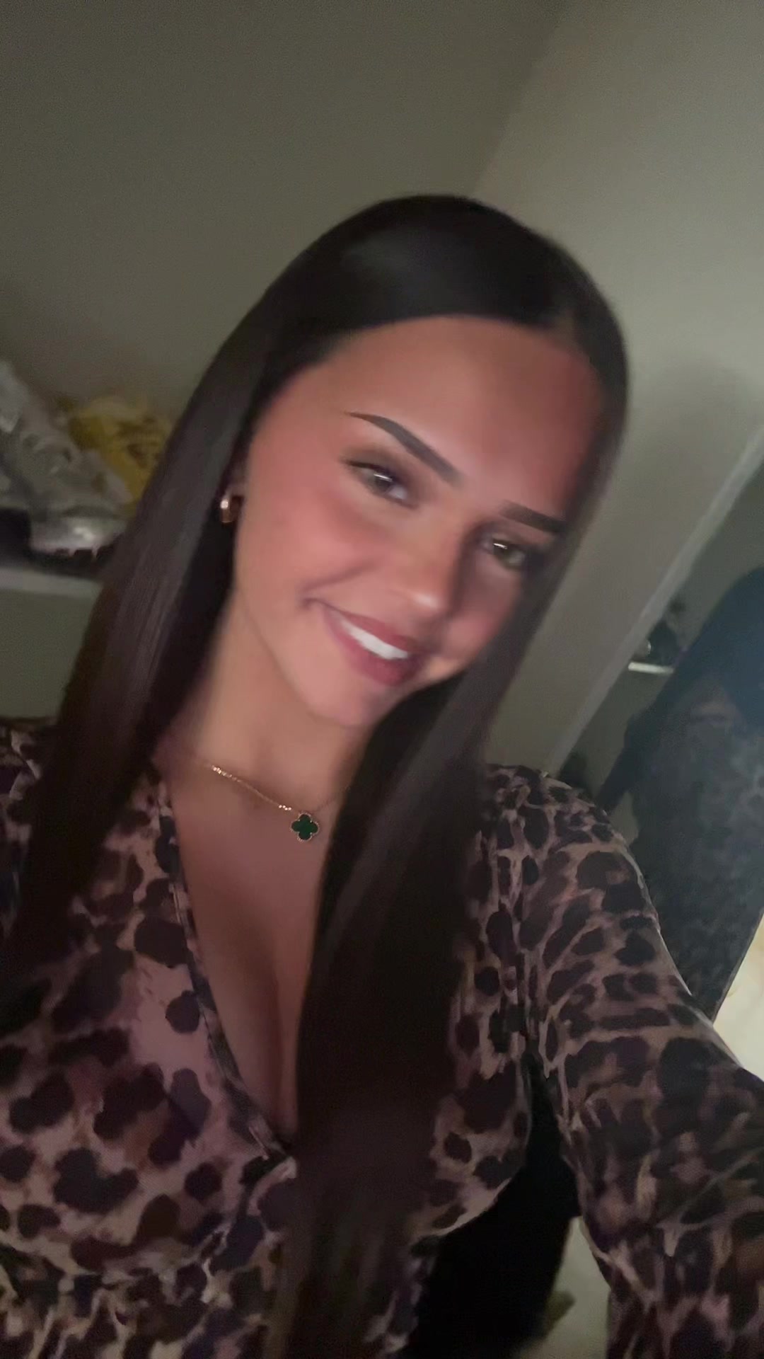 @charlyze.sbr