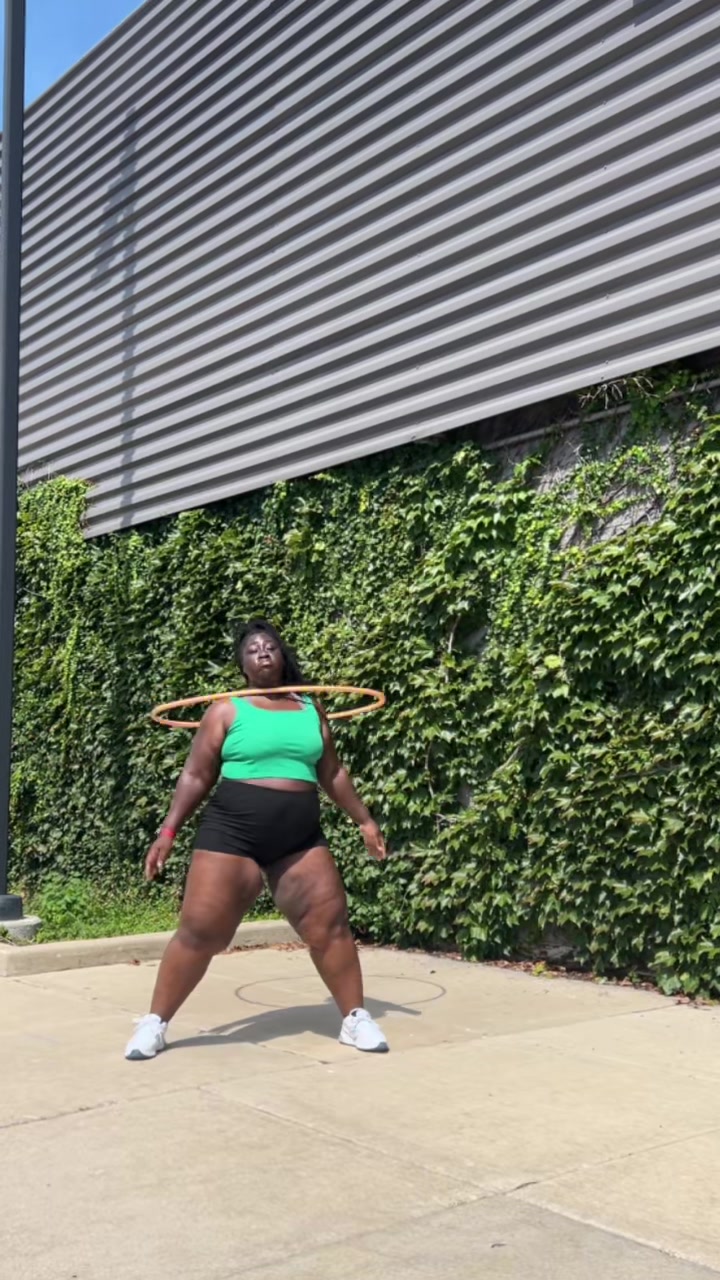 @TheeGalavantingBae