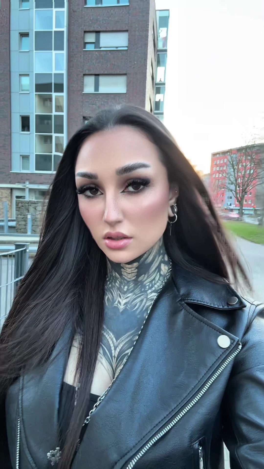 @XGF