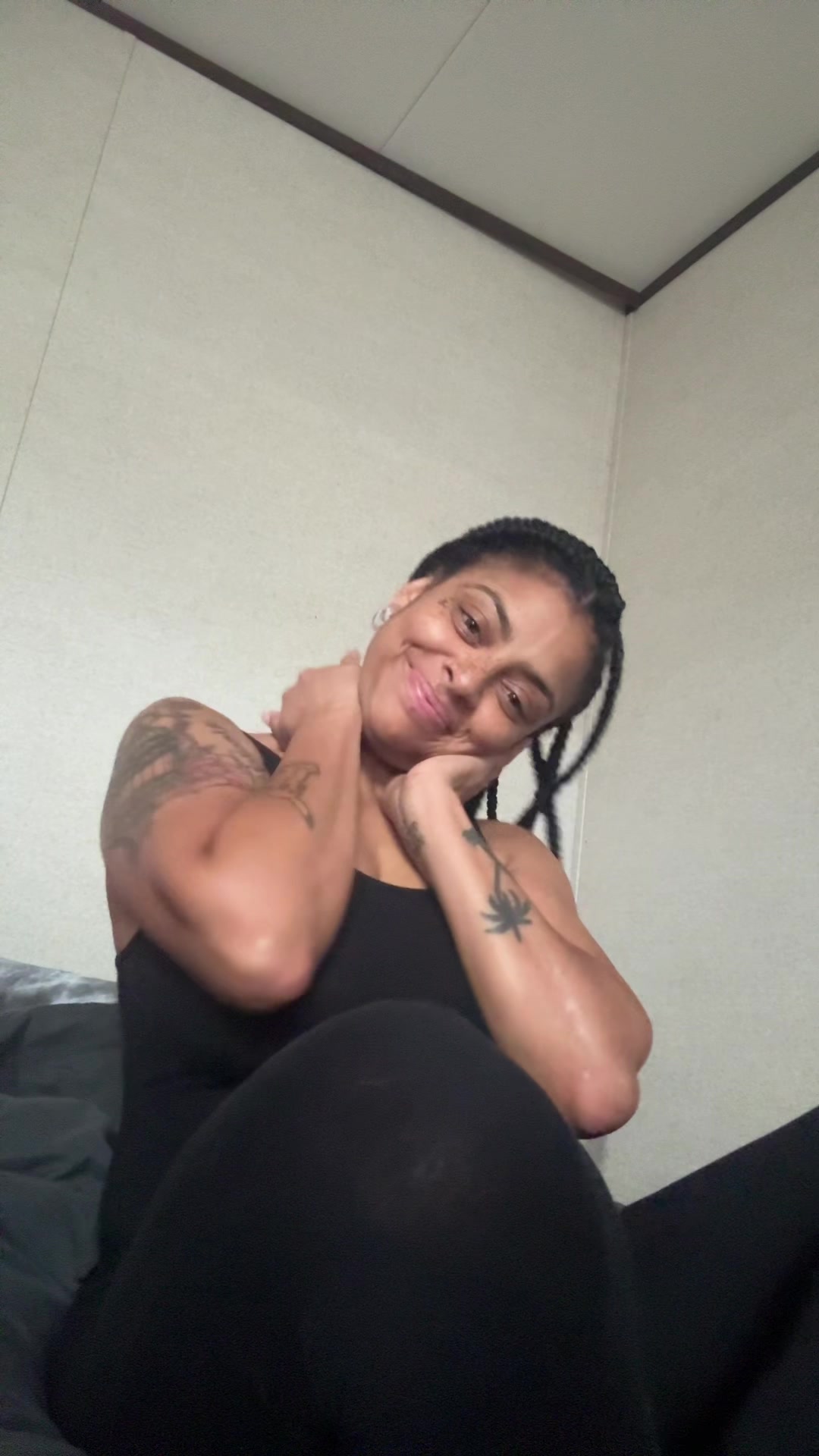 @uncaged_goddess