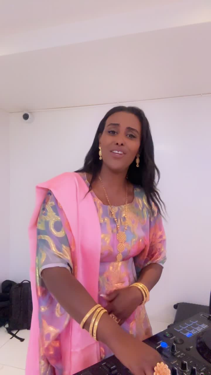 @Dj Fadumo